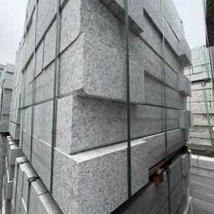 宜春芝麻白路牙石 马路牙子