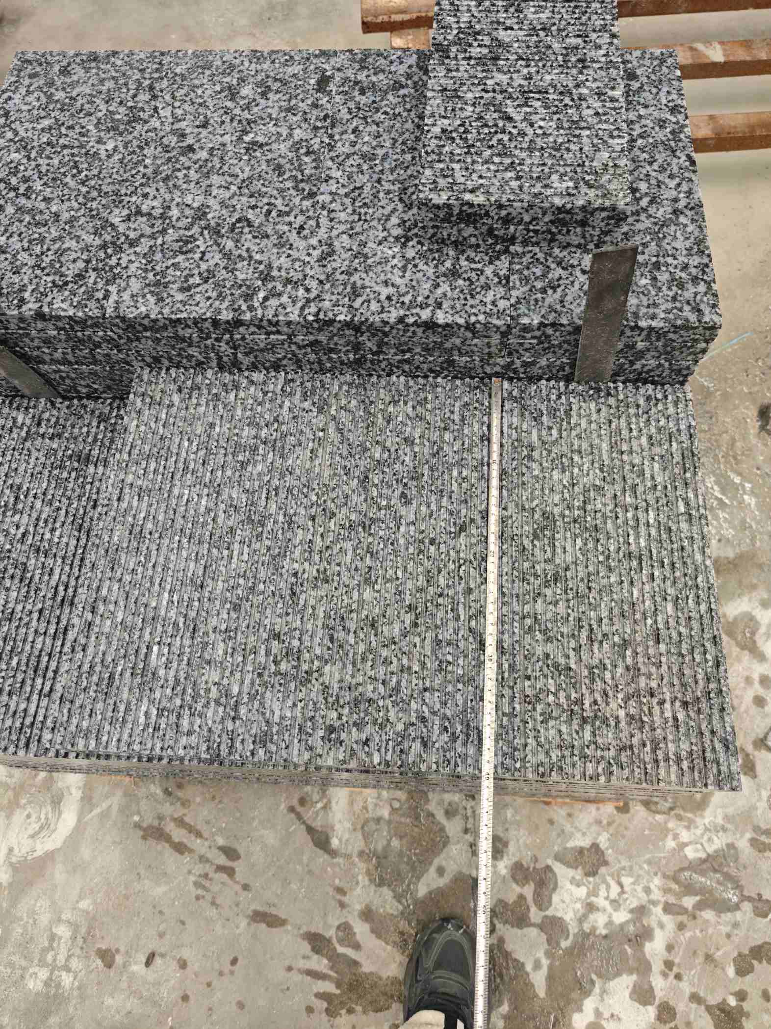 宜春芝麻黑拉丝面