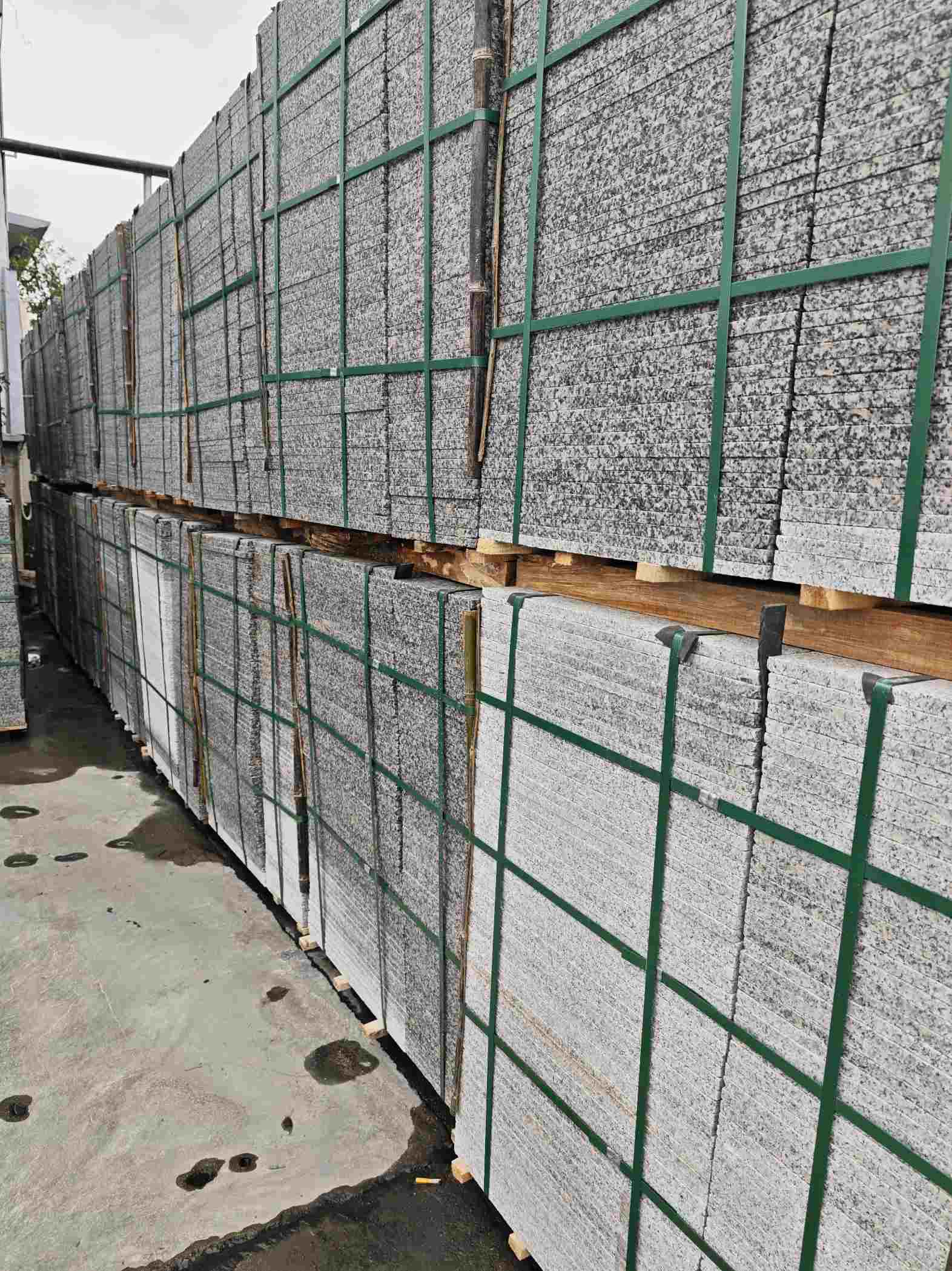 宜春芙蓉白地铺石，石材地铺石